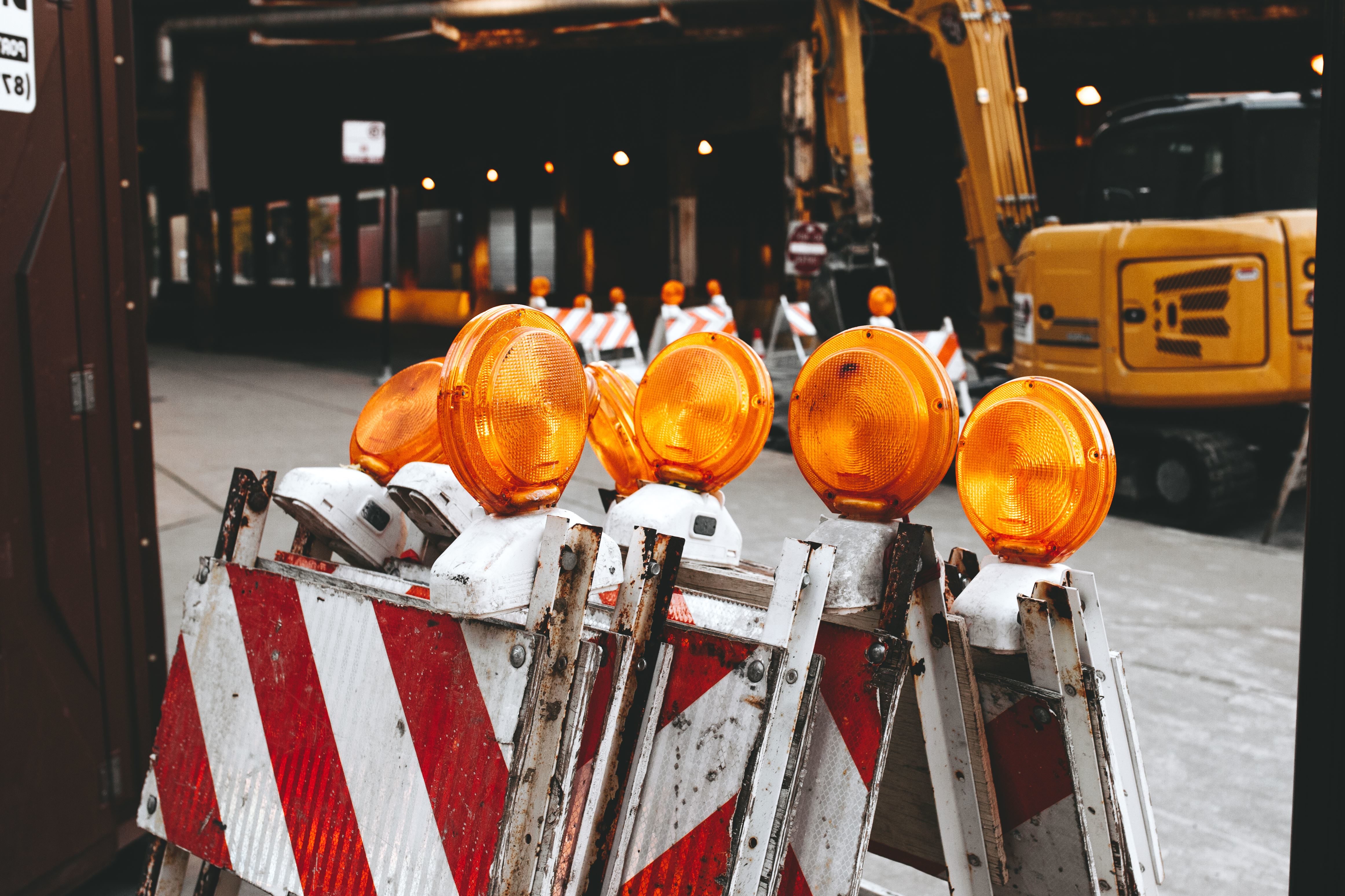 Strumenti fondamentali per garantire la⁣ sicurezza ‌sul posto ⁣di lavoro